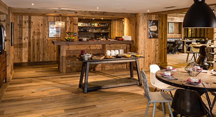 Hotel Kandahar, Val D'Isere ski chalet, image 3